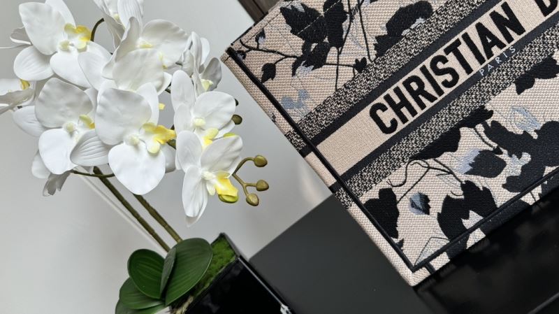 Christian Dior Shopping Bags